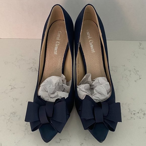 BRAND NEW Navy Pointed Toe Bow Heel Pump - Picture 1 of 9